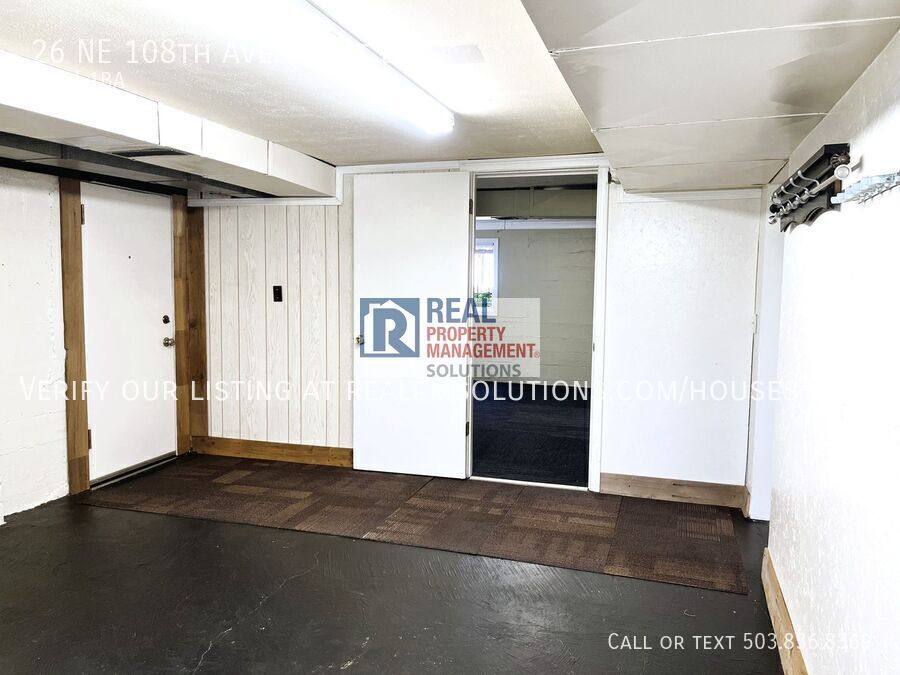 Apartment for rent at 26 NE 108th Ave #B, Portland, OR 97220