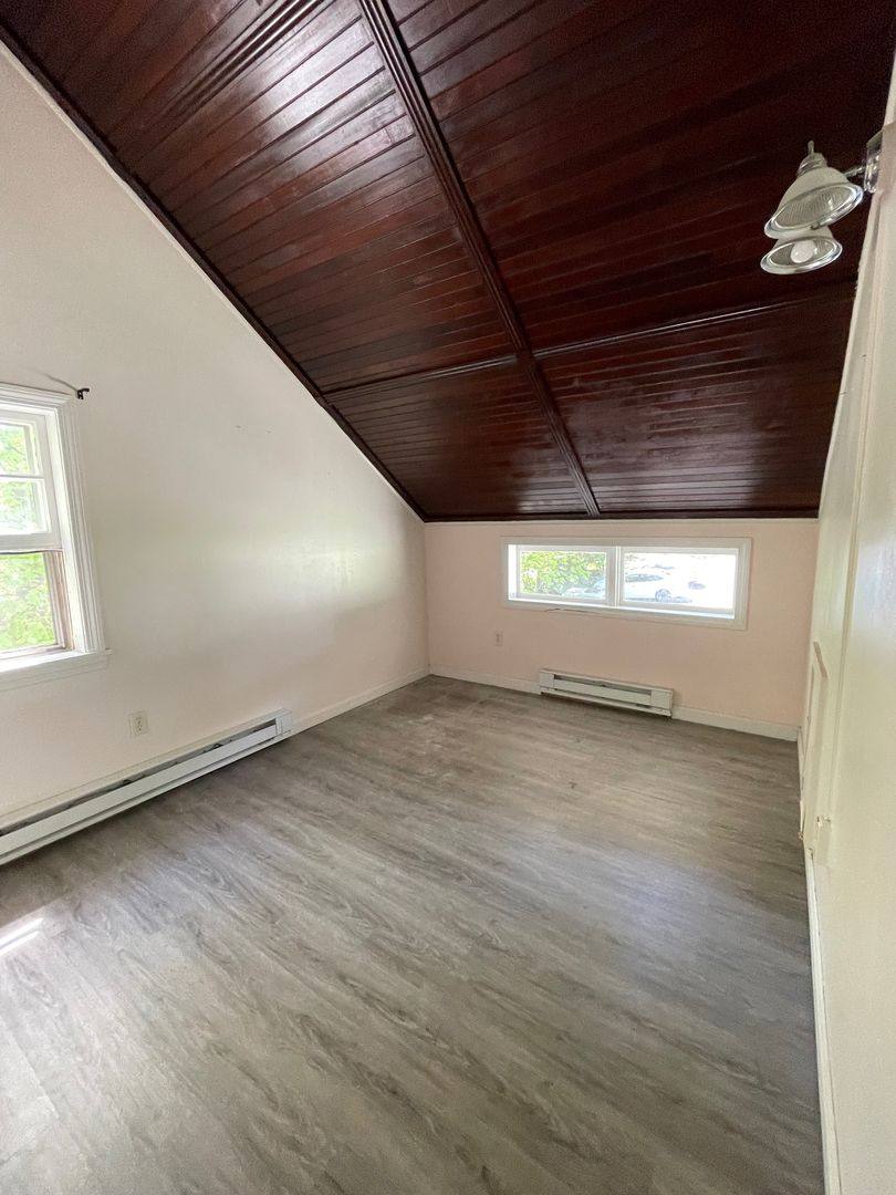 Apartment for rent at 81 Torrington Ave #5, Canton, CT 06019