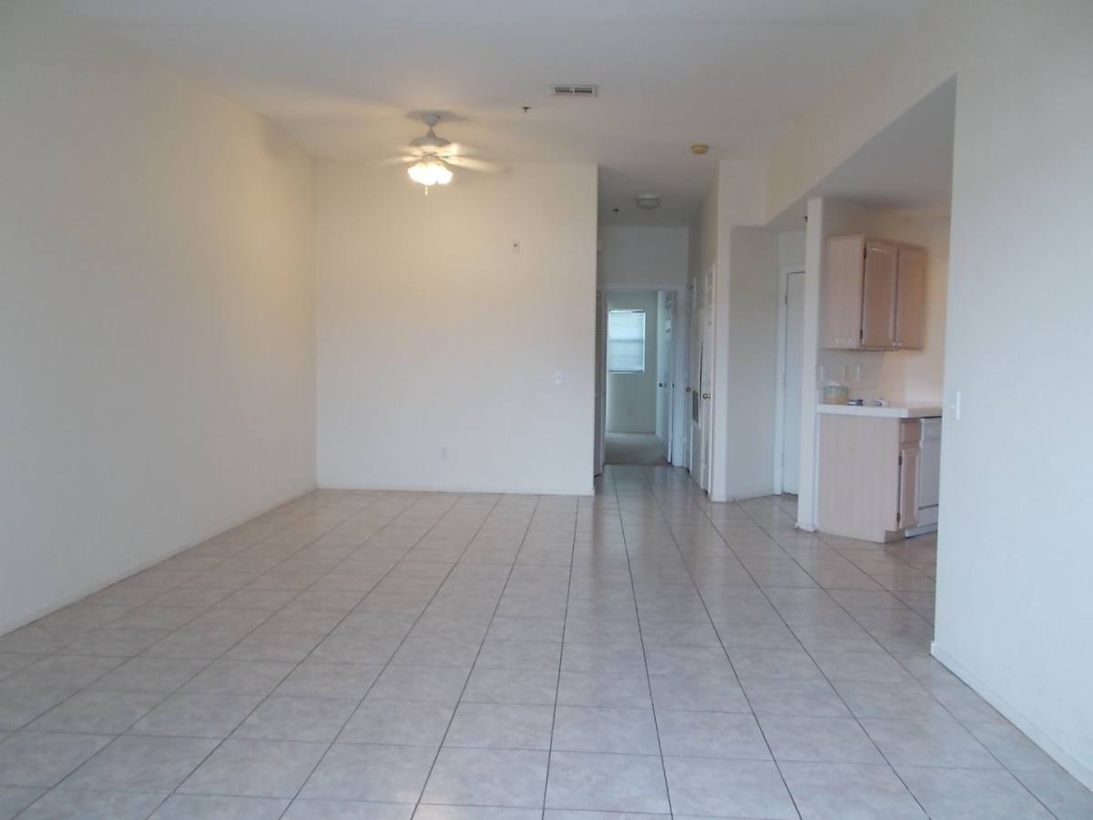 Condo for rent at 1825 Cutlass Dr, Henderson, NV 89014