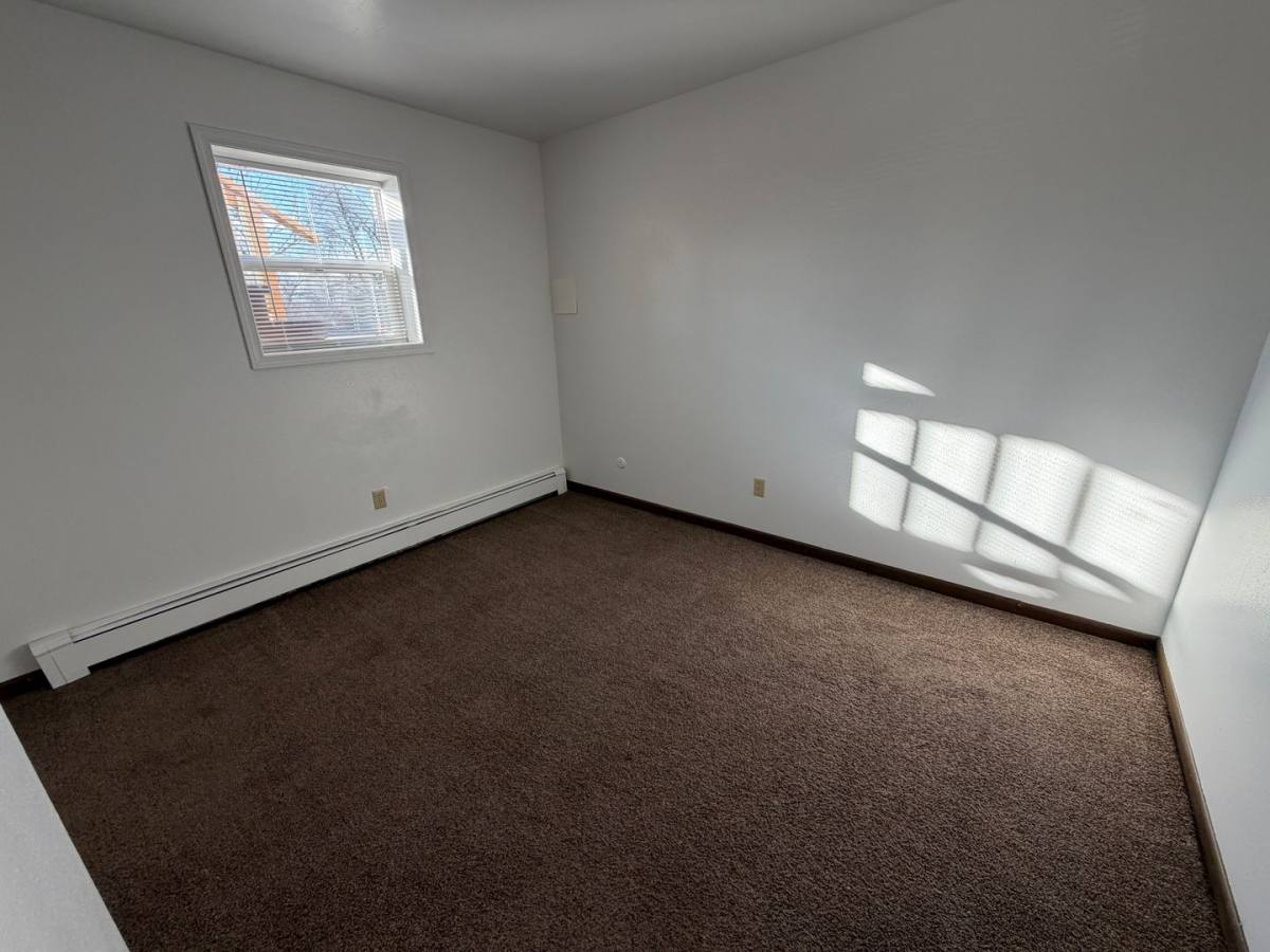 Apartment for rent at 1651 Kelby Dr, Billings, MT 59105