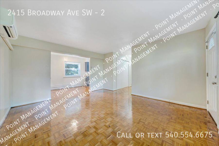 Apartment for rent at 2415 Broadway Ave SW #2, Roanoke, VA 24014