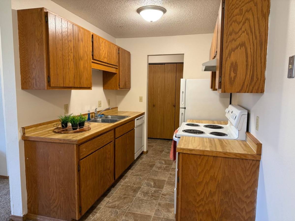 Apartment for rent at 2535 14th St S, Fargo, ND 58103