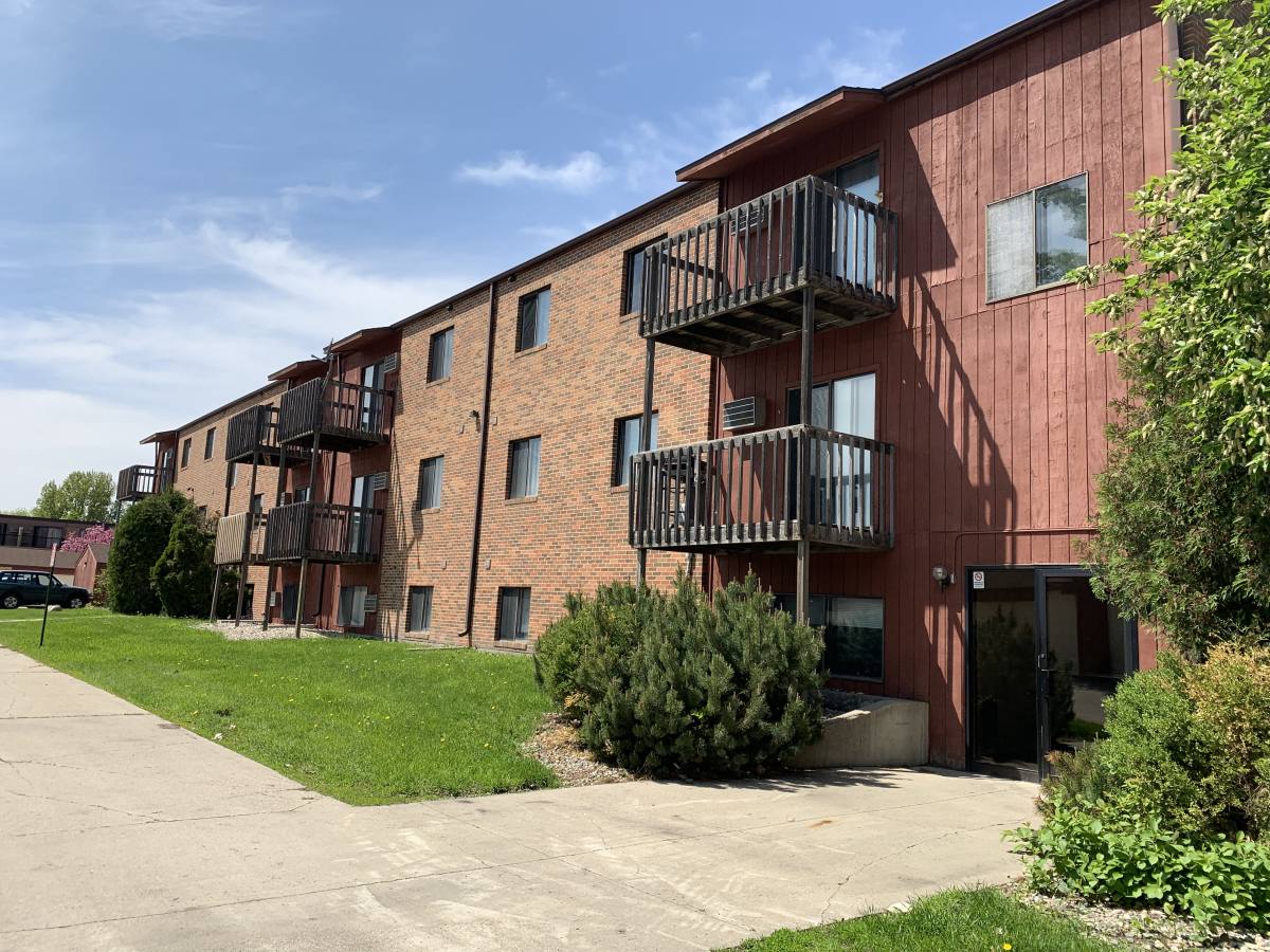 Apartment for rent at 2535 14th St S, Fargo, ND 58103