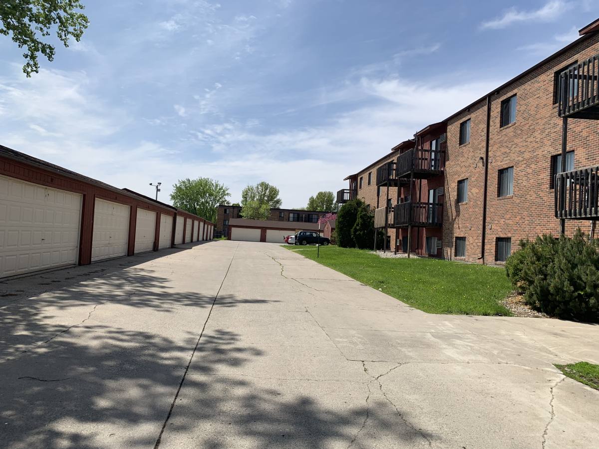 Apartment for rent at 2535 14th St S, Fargo, ND 58103