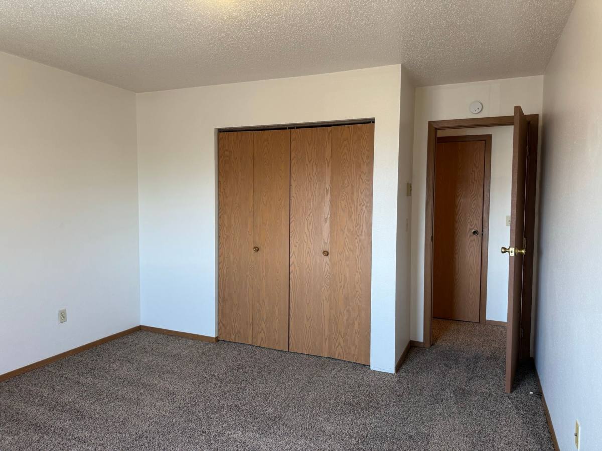 Apartment for rent at 2535 14th St S, Fargo, ND 58103