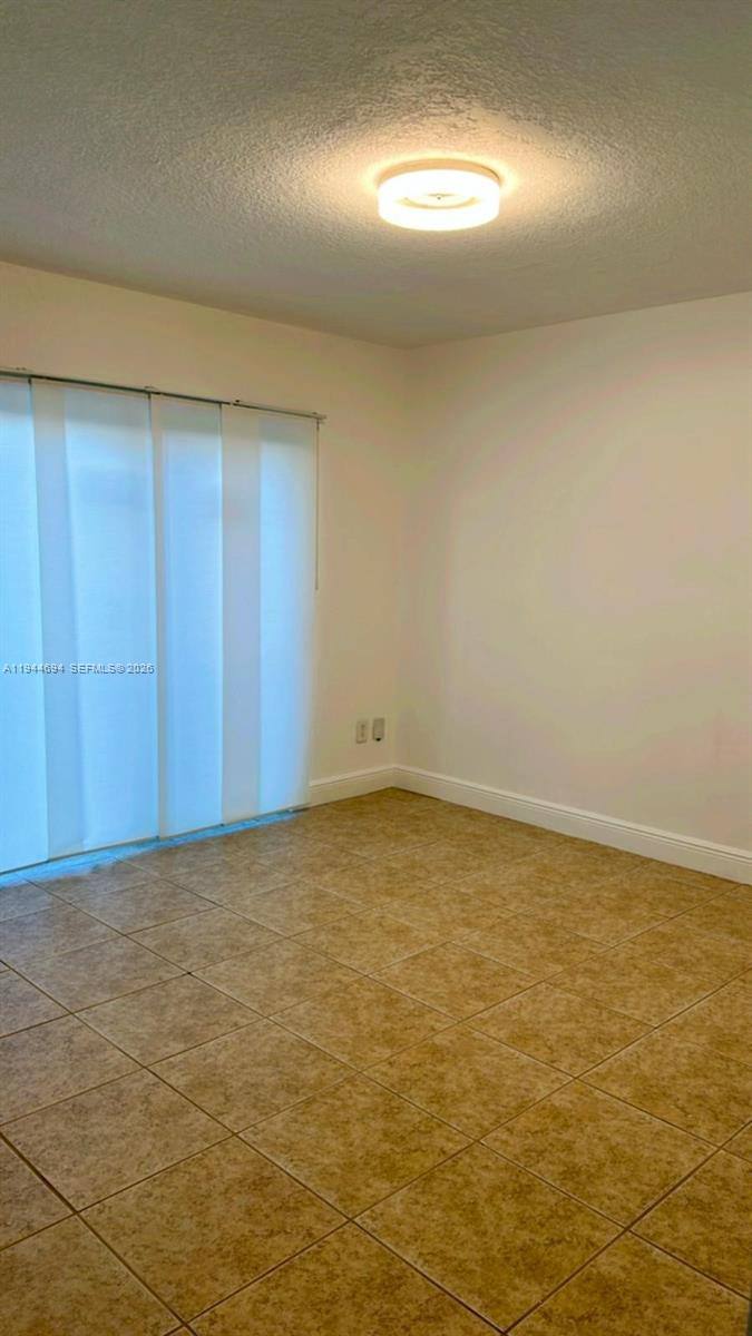 Apartment for rent at 984 W 40th St #984-2, Hialeah, FL 33012