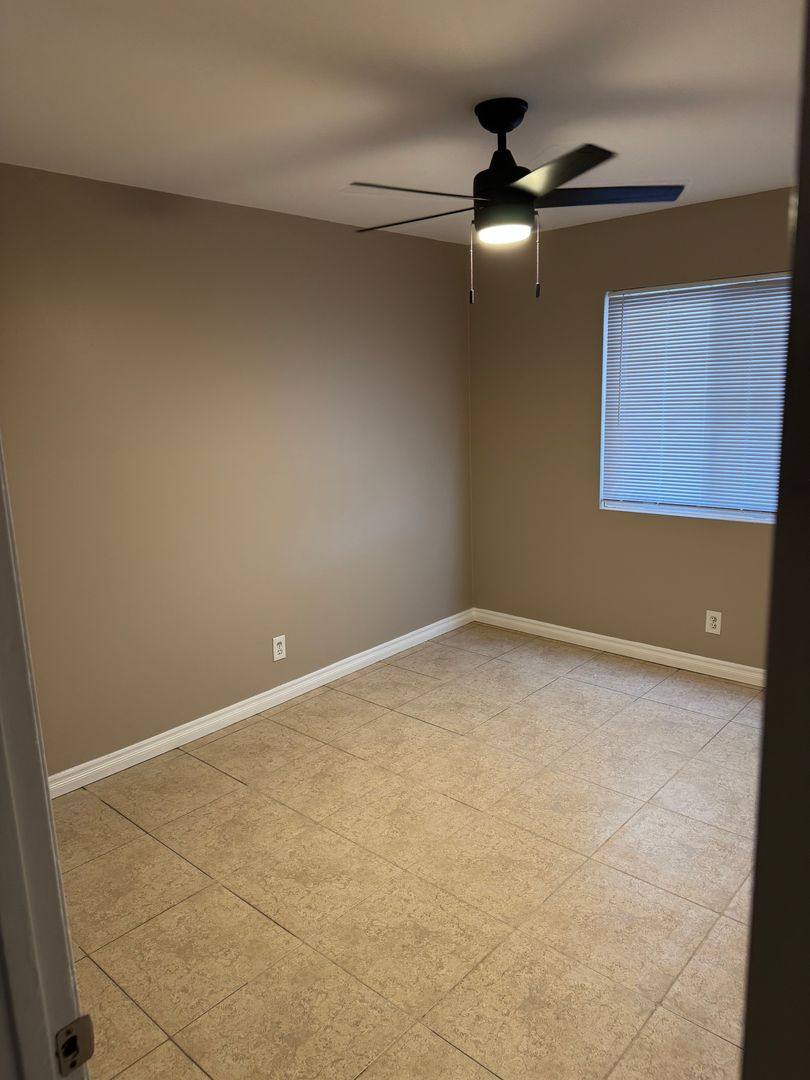 Apartment for rent at 405 S Kroeger St, Anaheim, CA 92805