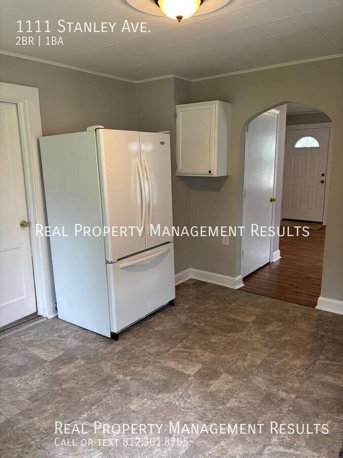 House for rent at 1111 Stanley Ave, Evansville, IN 47711