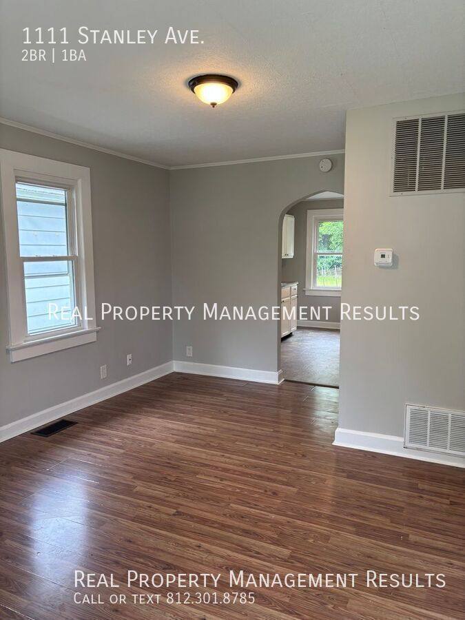 House for rent at 1111 Stanley Ave, Evansville, IN 47711