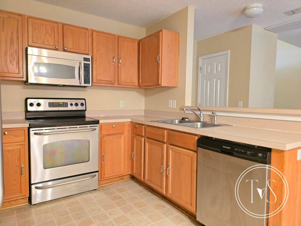 House for rent at 139 Wax Myrtle Court, Savannah, GA 31419