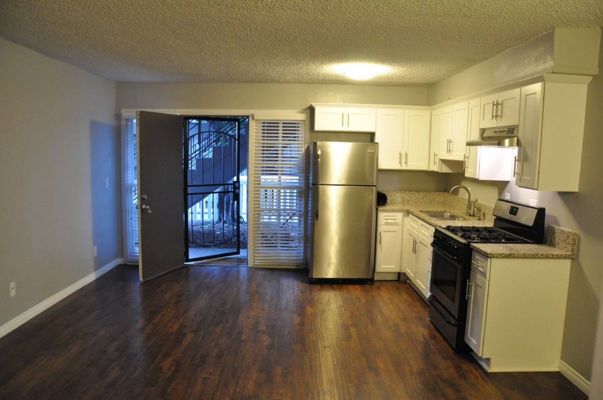 Apartment for rent at 3946-3952 Iowa St, San Diego, CA 92104