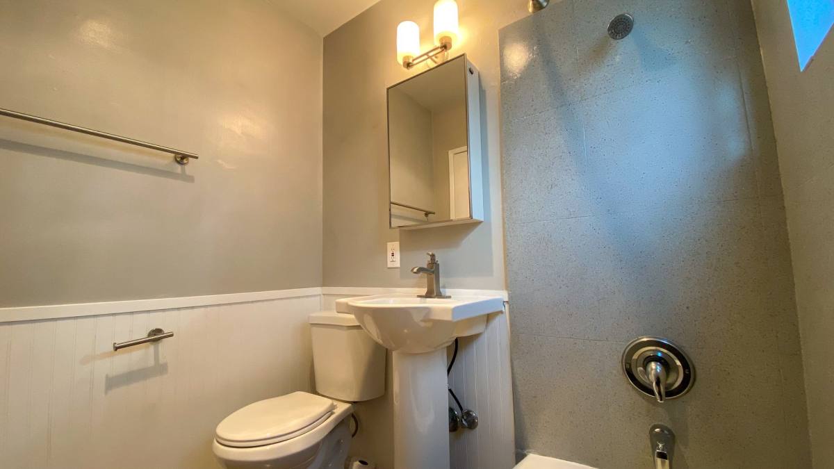 Apartment for rent at 3946-3952 Iowa St, San Diego, CA 92104