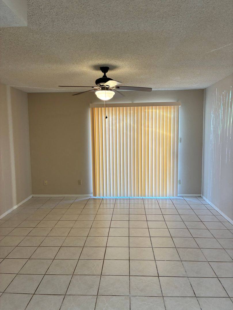 Apartment for rent at 2322 N 9th St, McAllen, TX 78501