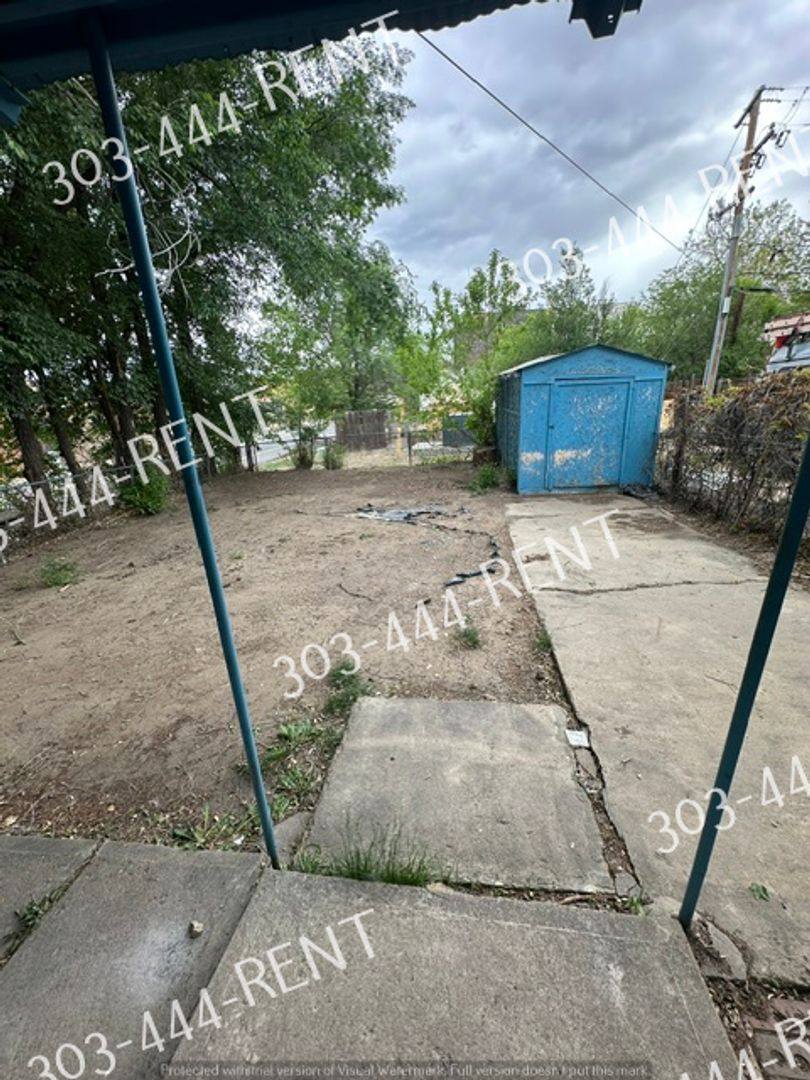 Apartment for rent at 1401 Ingalls St, Denver, CO 80214