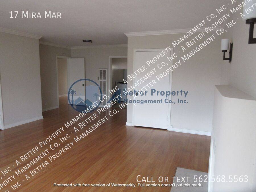 Apartment for rent at 17 Mira Mar, Long Beach, CA 90803