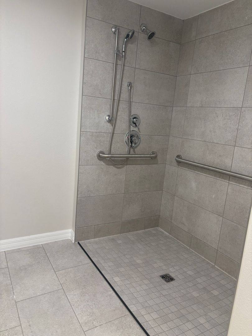 Apartment for rent at 179 S Havana Rd, Venice, FL 34292