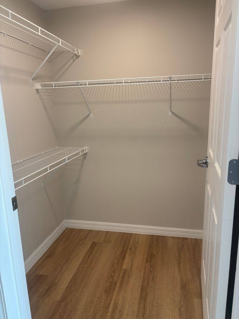 Apartment for rent at 179 S Havana Rd, Venice, FL 34292