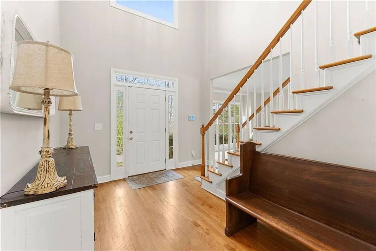 House for rent at 5987 Wellington Ave, Gainesville, GA 30506