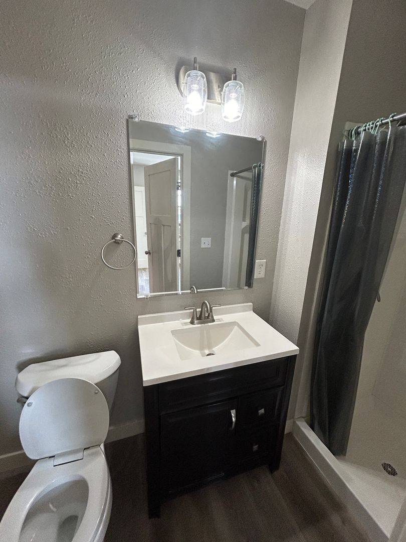 Apartment for rent at 215-217 S Minnesota Ave, Saint Peter, MN 56082