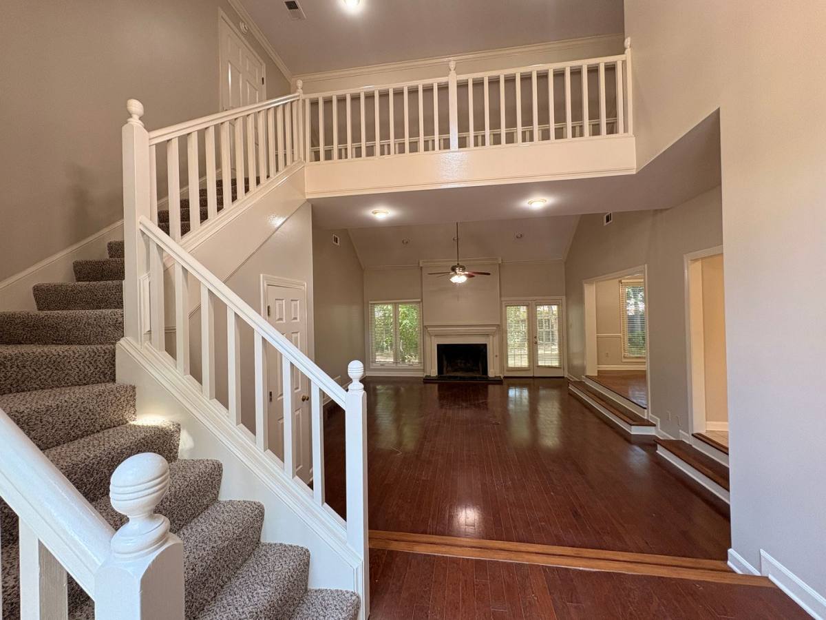 House for rent at 1703 Bryn Mawr Cove, Germantown, TN 38138