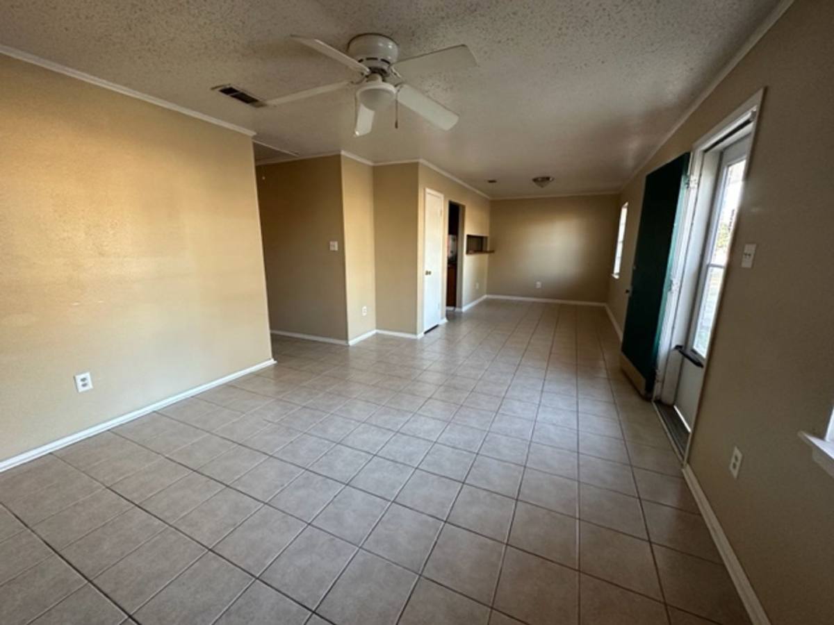 House for rent at 1315 Norris Dr, Bossier City, LA 71112