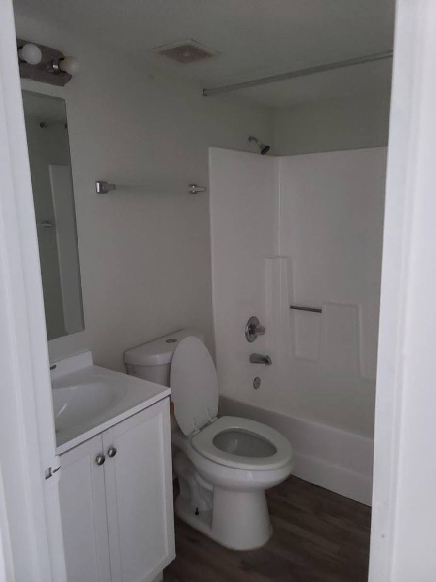 Apartment for rent at 2424 E Grandview Rd, Phoenix, AZ 85032