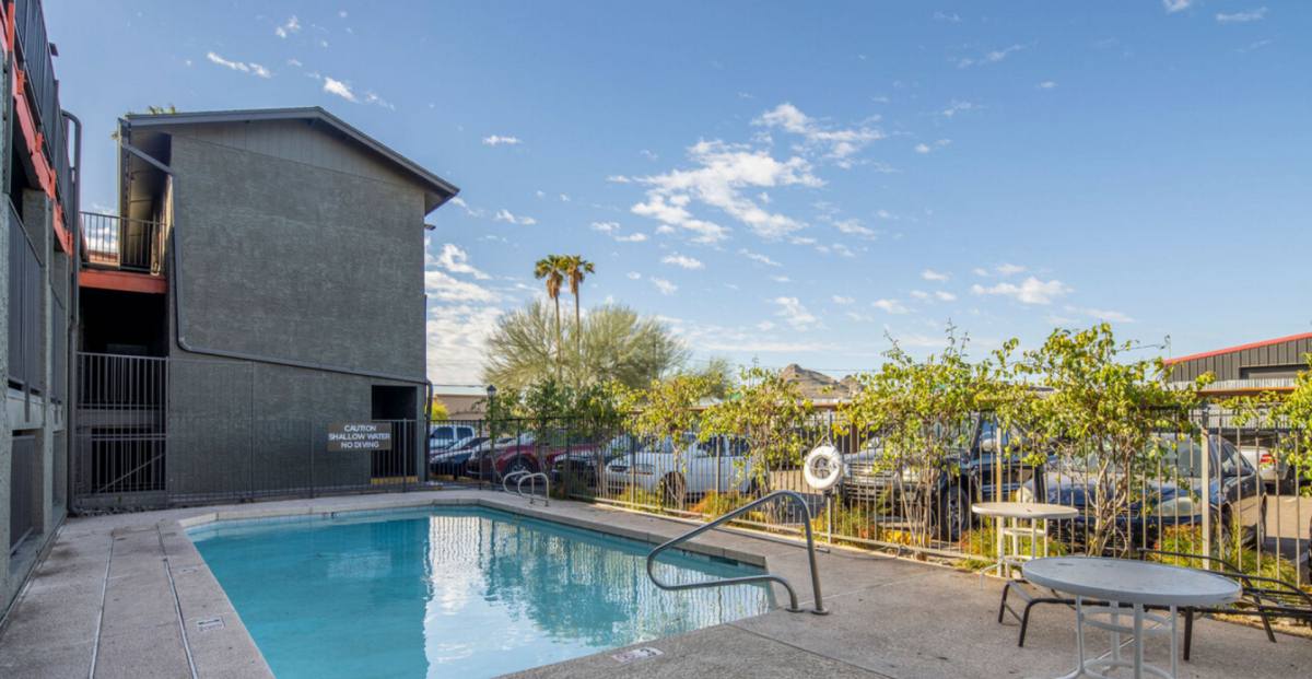 Apartment for rent at 2424 E Grandview Rd, Phoenix, AZ 85032