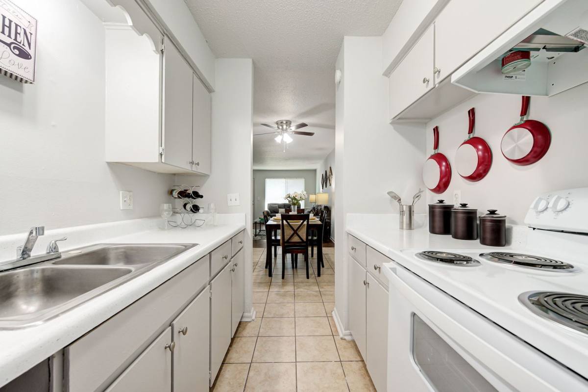 Apartment for rent at 7020 E Reno Ave, Oklahoma City, OK 73110