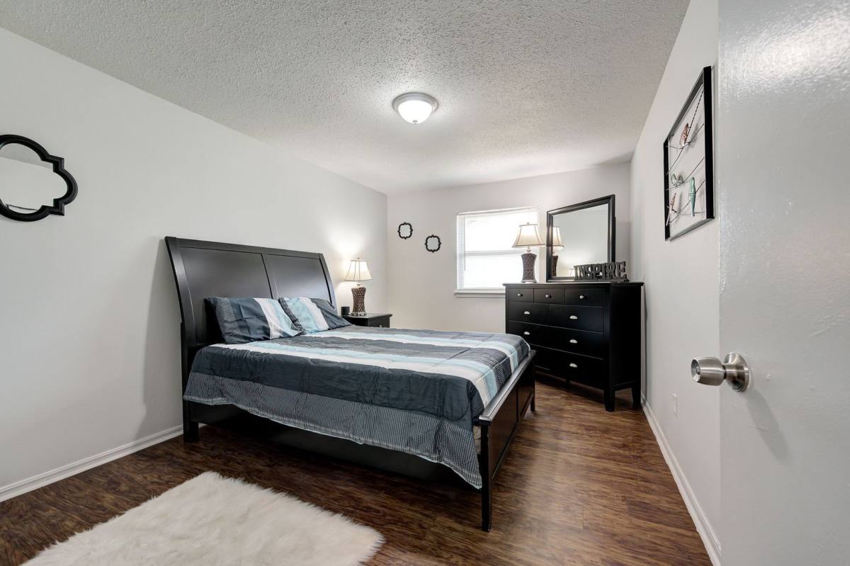Apartment for rent at 7020 E Reno Ave, Oklahoma City, OK 73110