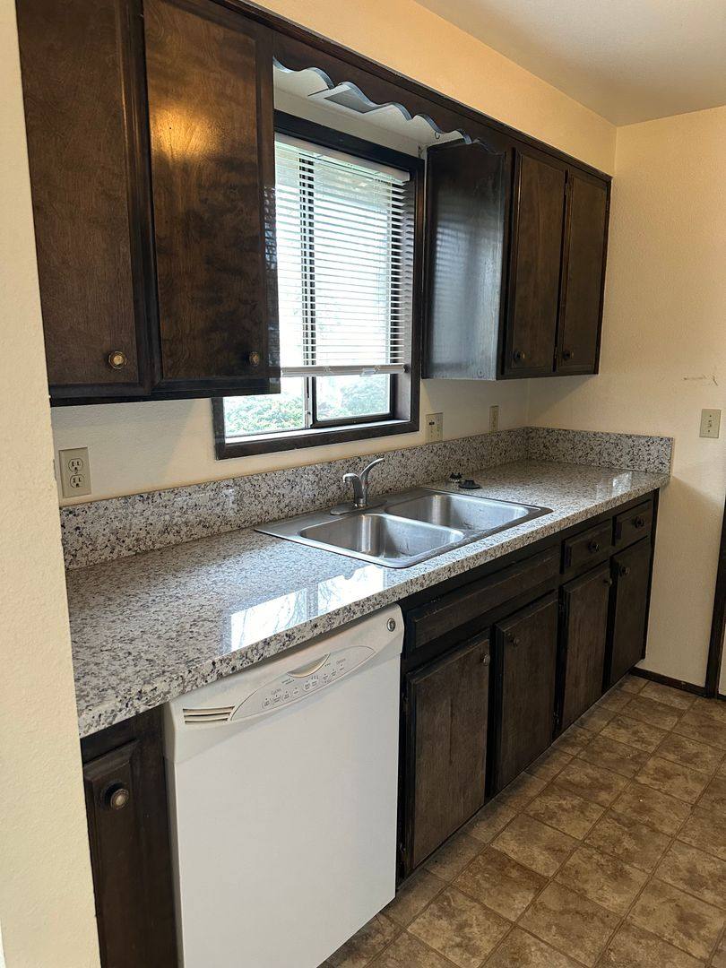 Apartment for rent at 4204 SE Evergreen, Albany, OR 97322