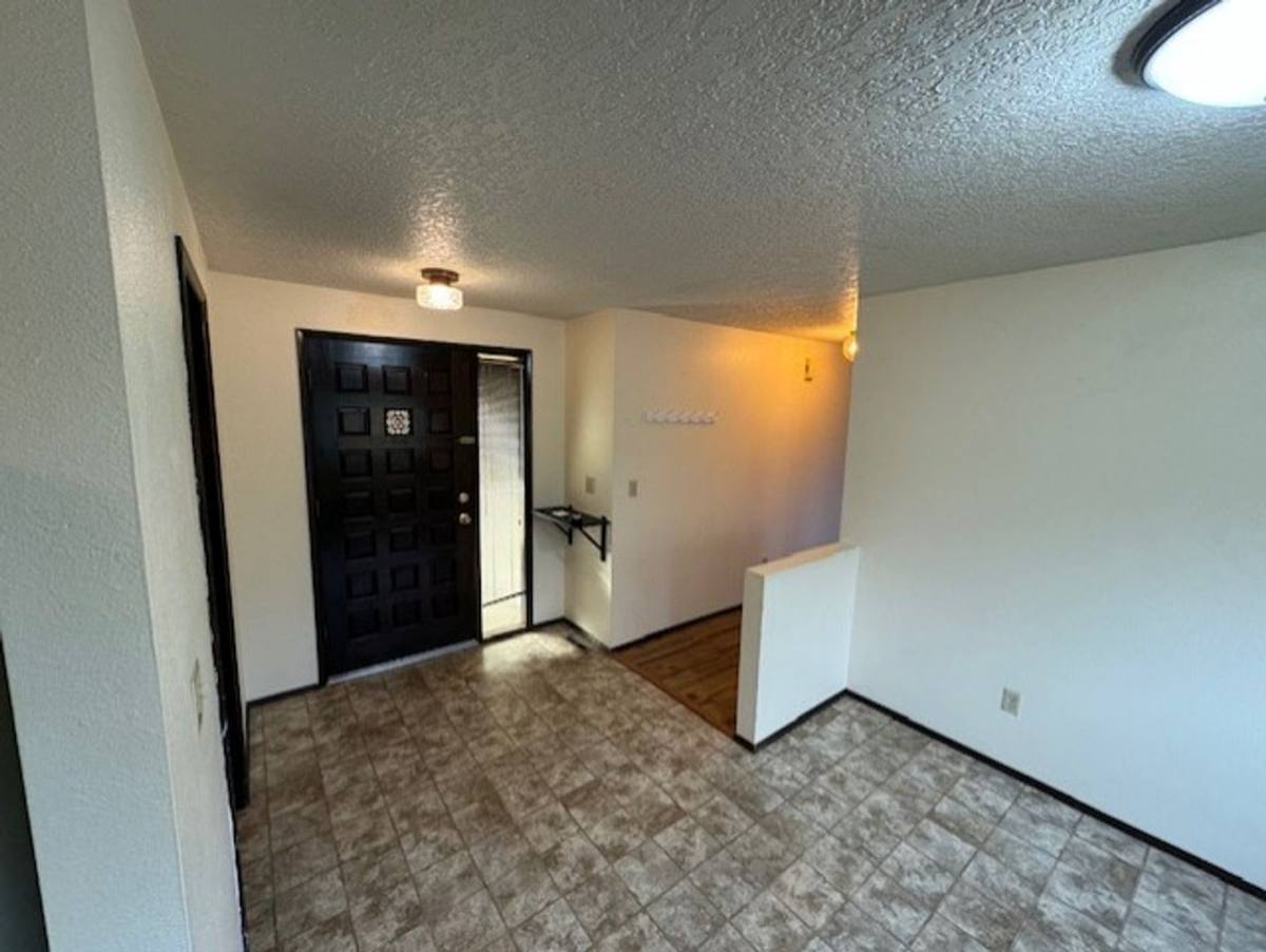 Apartment for rent at 4204 SE Evergreen, Albany, OR 97322