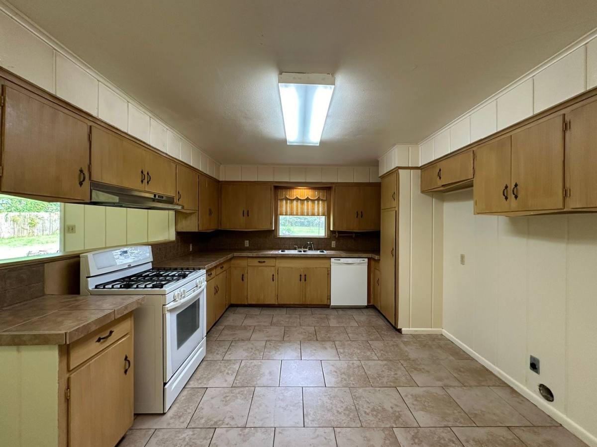 House for rent at 2725 Tanglewood, Tyler, TX 75701