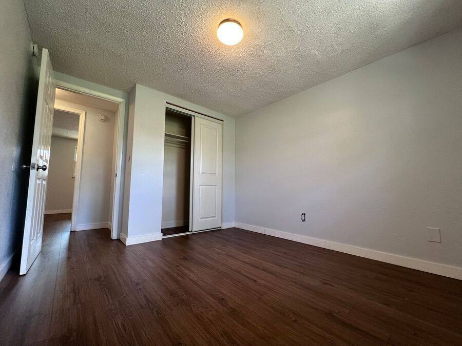 Apartment for rent at 9314 Eastfield Rd #B, Thonotosassa, FL 33592