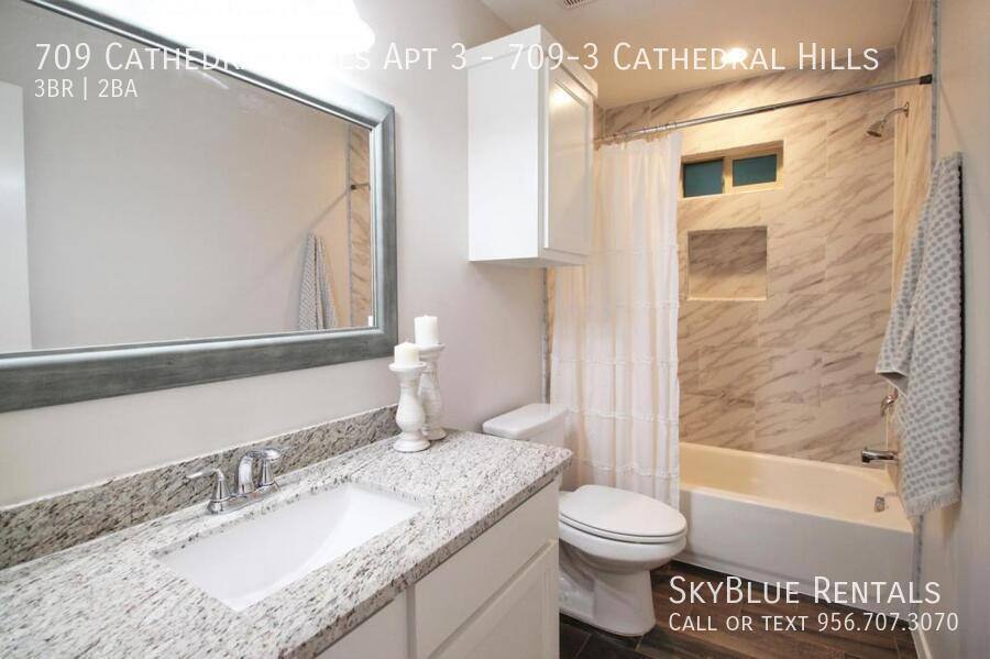 Apartment for rent at 709 Cathedral Hills #3, Edinburg, TX 78541