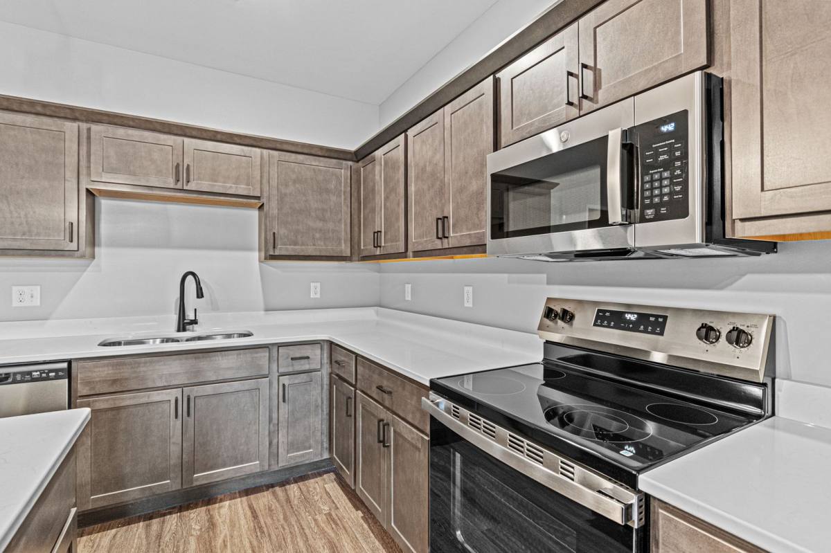 Condo for rent at 560 Madison Ave, North Liberty, IA 52317