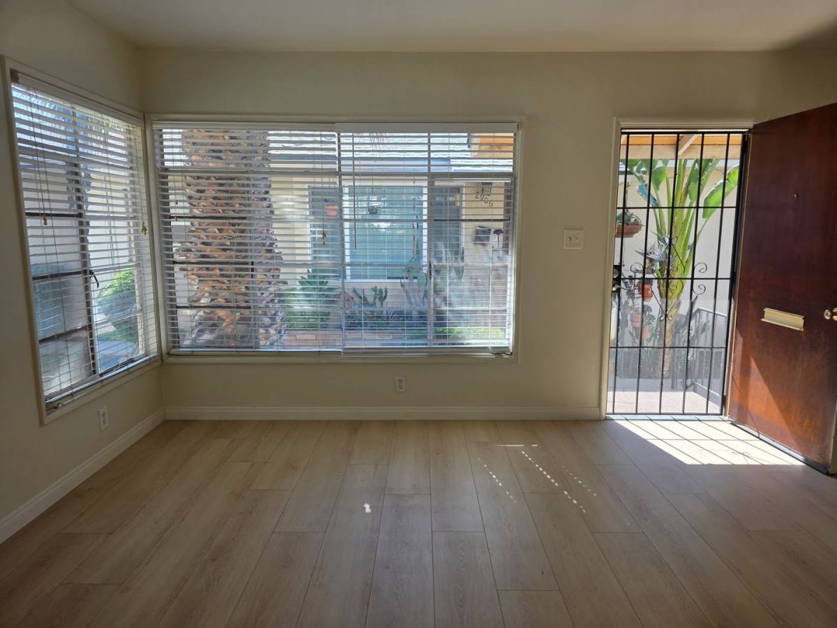 Apartment for rent at 2904 Sunset Ave, Bakersfield, CA 93304