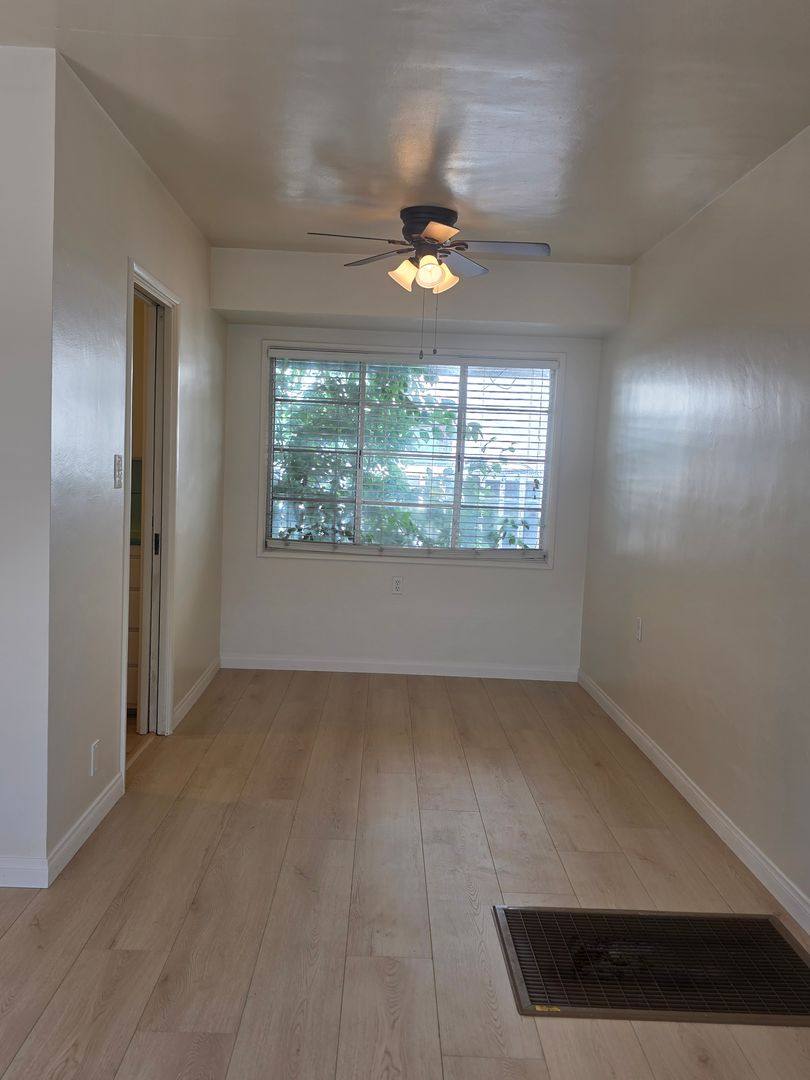 Apartment for rent at 2904 Sunset Ave, Bakersfield, CA 93304