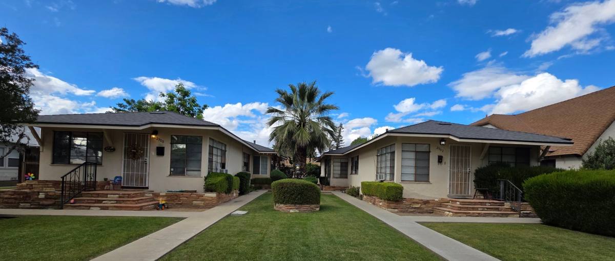 Apartment for rent at 2904 Sunset Ave, Bakersfield, CA 93304