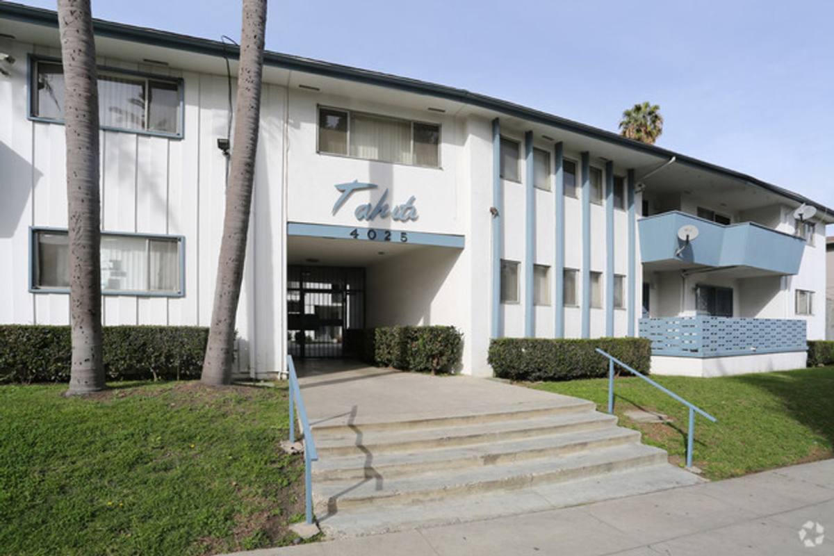 Apartment for rent at 4025 Coco Ave, Los Angeles, CA 90008