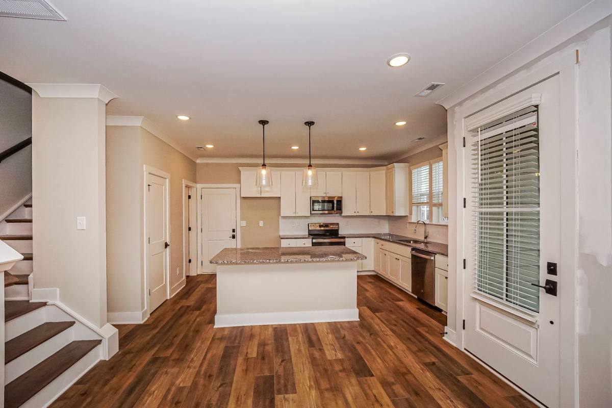 Townhouse for rent at 143 Carriage Club Dr, Mooresville, NC 28117