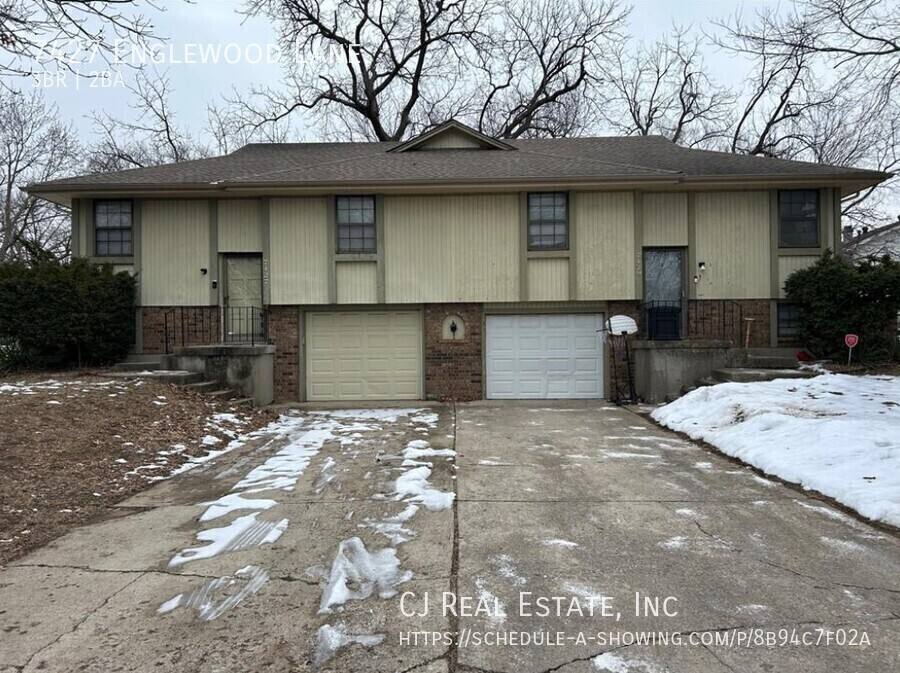 House for rent at 7427 Englewood Lane, Kansas City, MO 64133
