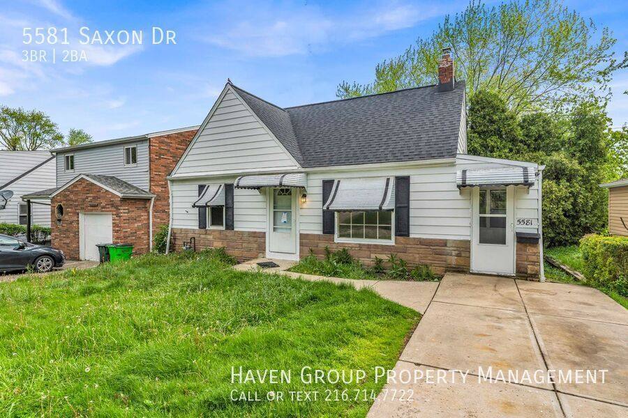House for rent at 5581 Saxon Dr, Cleveland, OH 44125