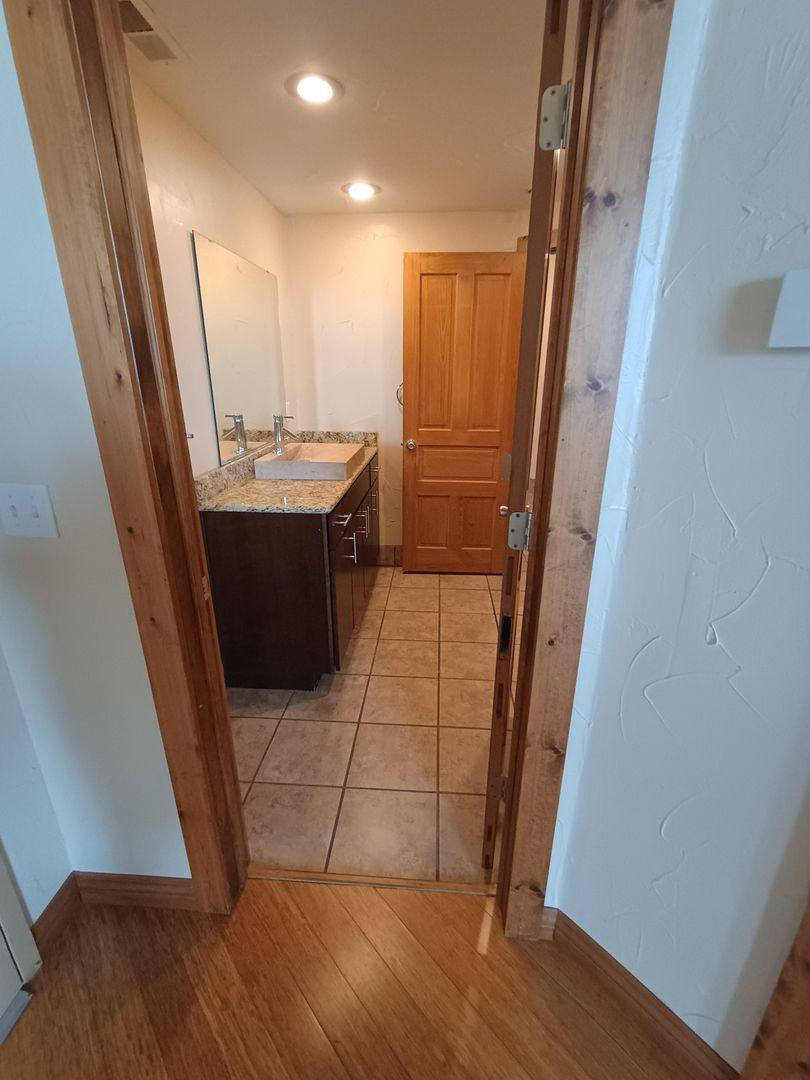 Apartment for rent at 213 W Olive, Springfield, MO 65806