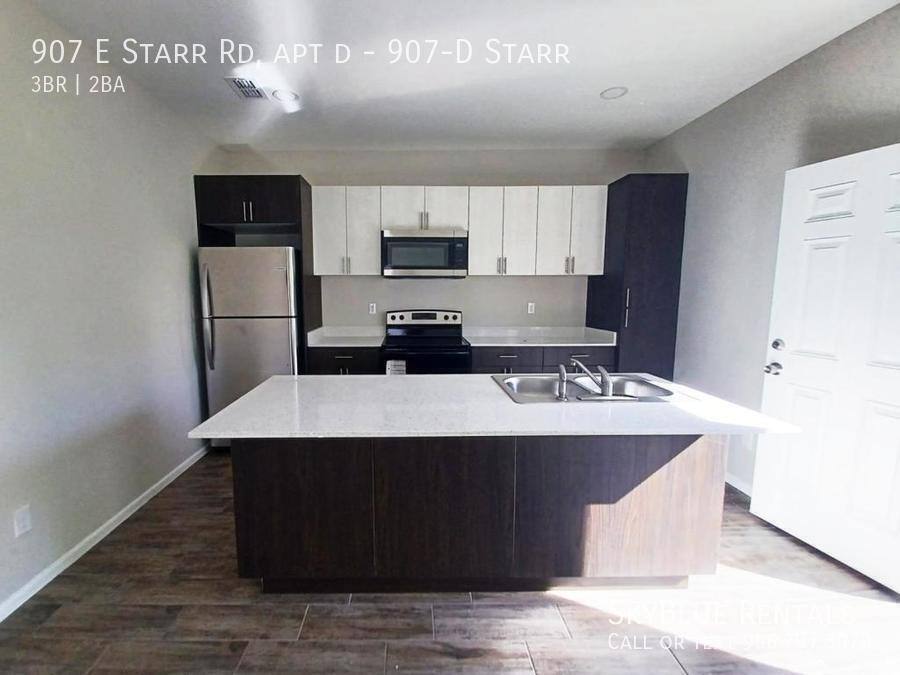 Apartment for rent at 907 E Starr Rd #D, Mercedes, TX 78570
