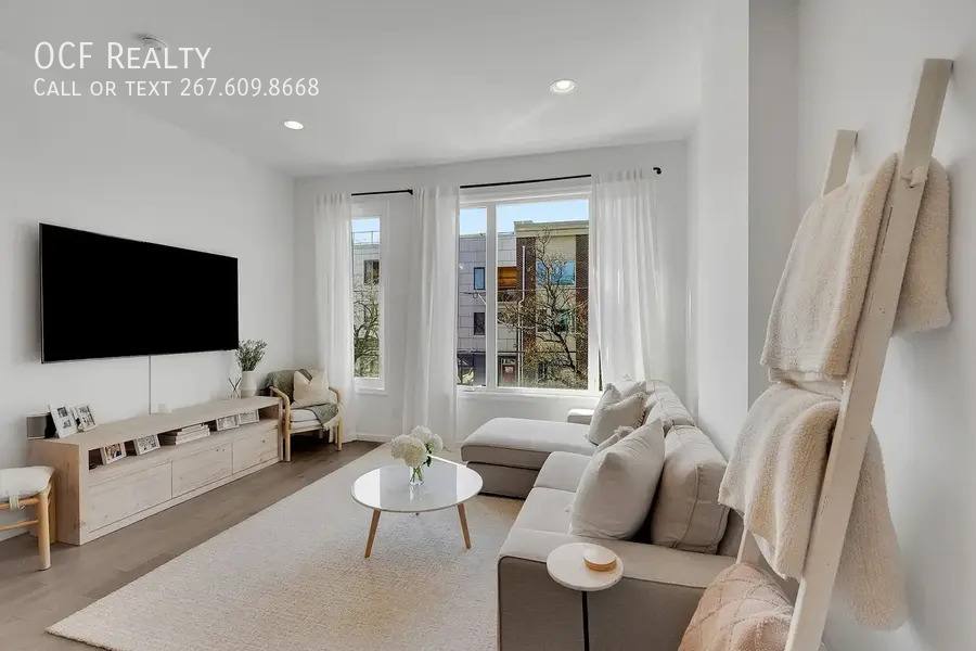 Apartment for rent at 709 N 19th St #2, Philadelphia, PA 19130