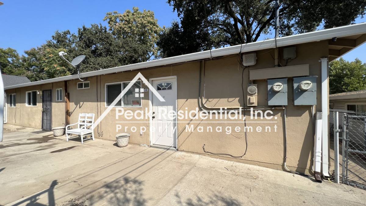 House for rent at 5914 Del Campo Lane, Carmichael, CA 95608