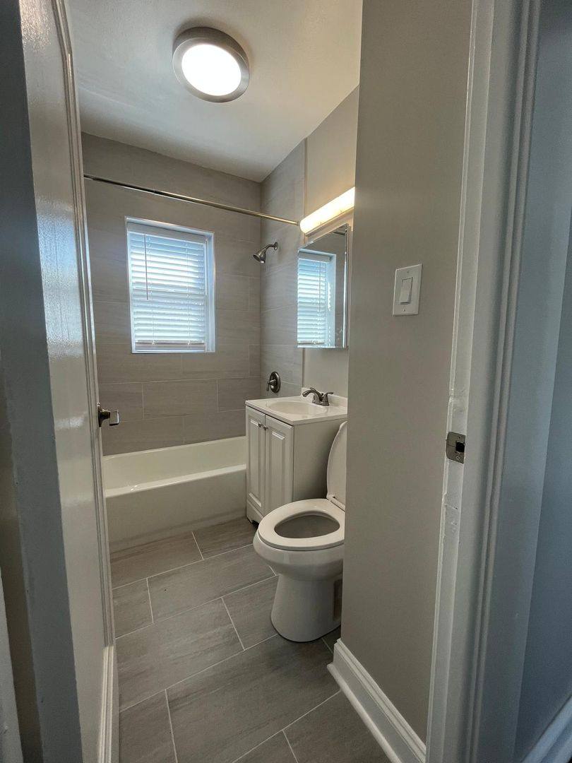 Apartment for rent at 4235 26th 2608-10 Tripp, Chicago, IL 60623