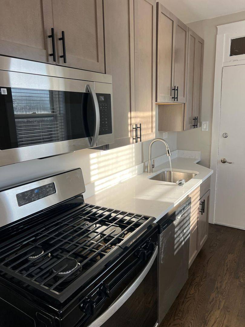Apartment for rent at 4235 26th 2608-10 Tripp, Chicago, IL 60623