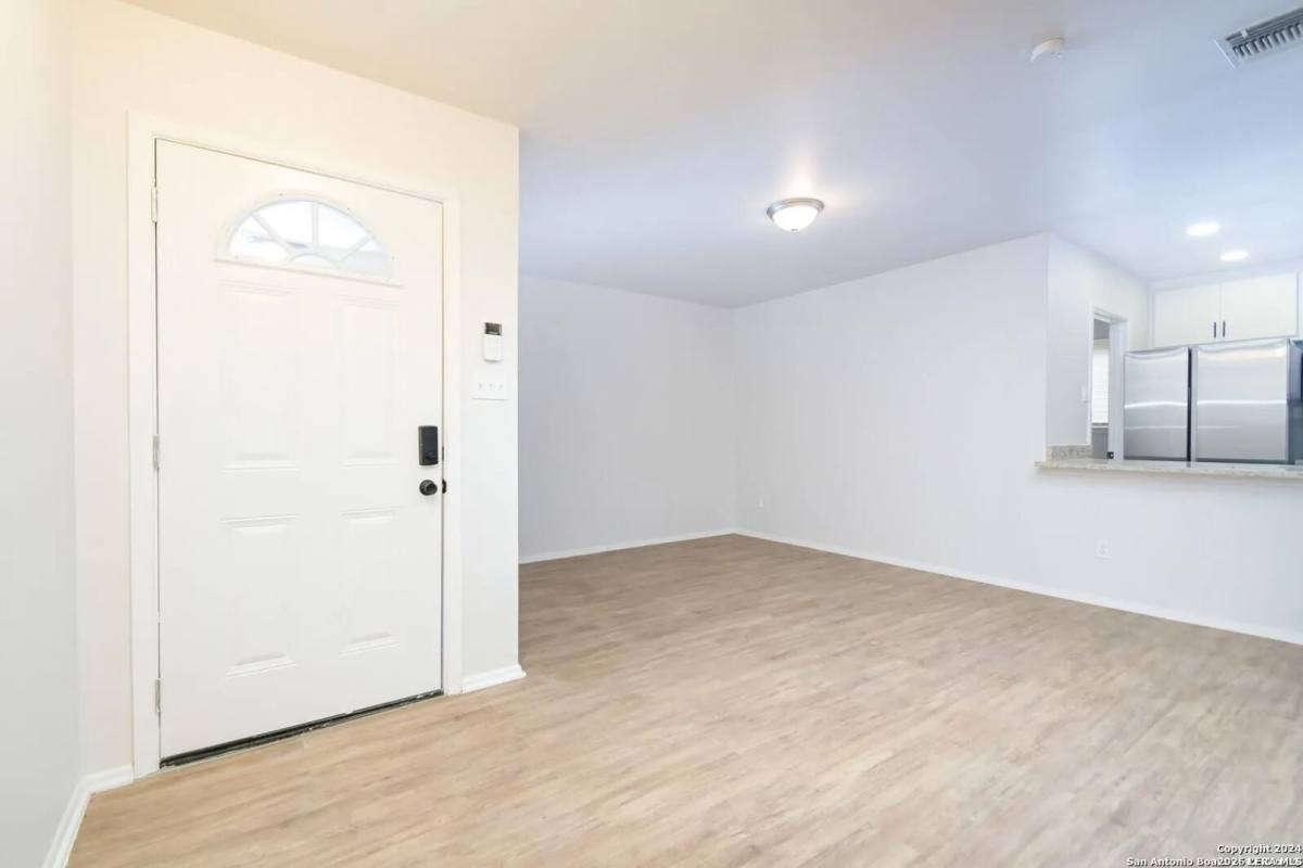 House for rent at 5915 Gabor Dr, San Antonio, TX 78240