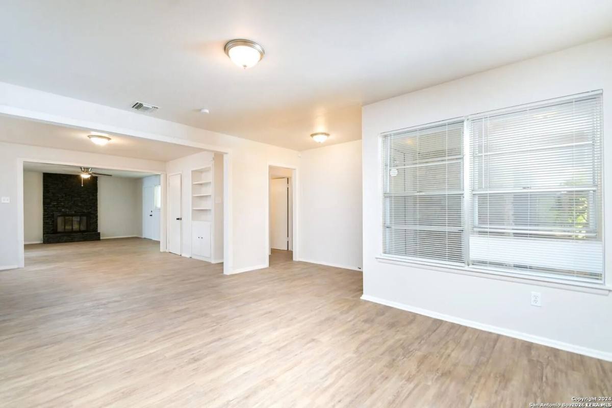 House for rent at 5915 Gabor Dr, San Antonio, TX 78240